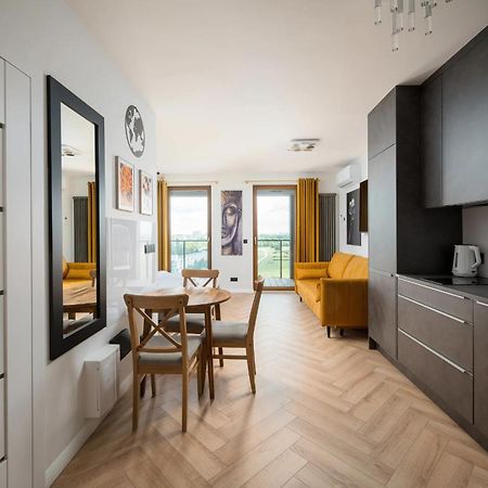 Premium Studio Klobucka Airport Warschau Exterior foto