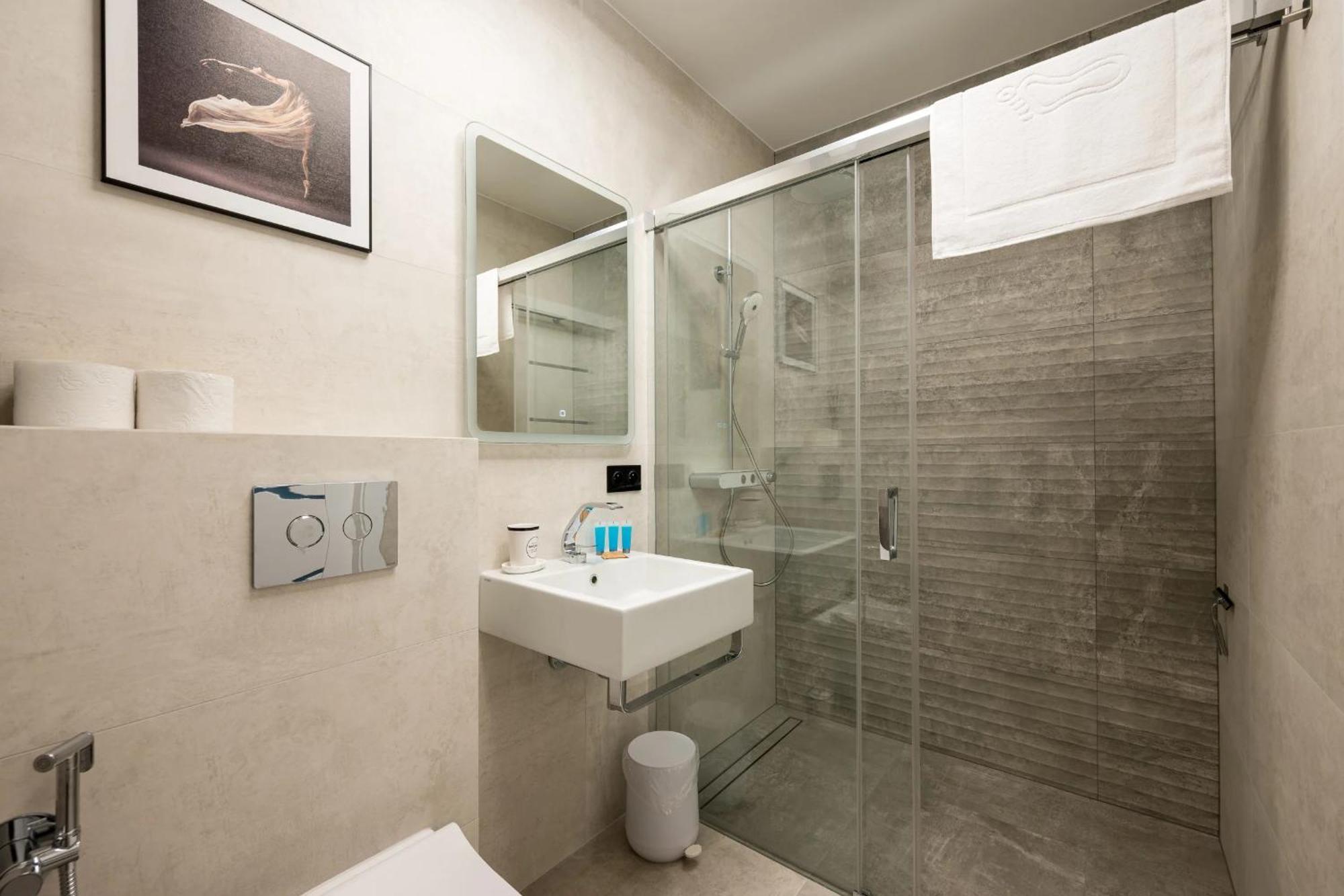 Premium Studio Klobucka Airport Warschau Exterior foto